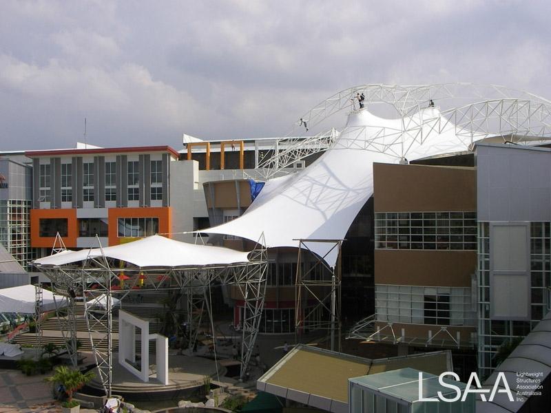 2007069